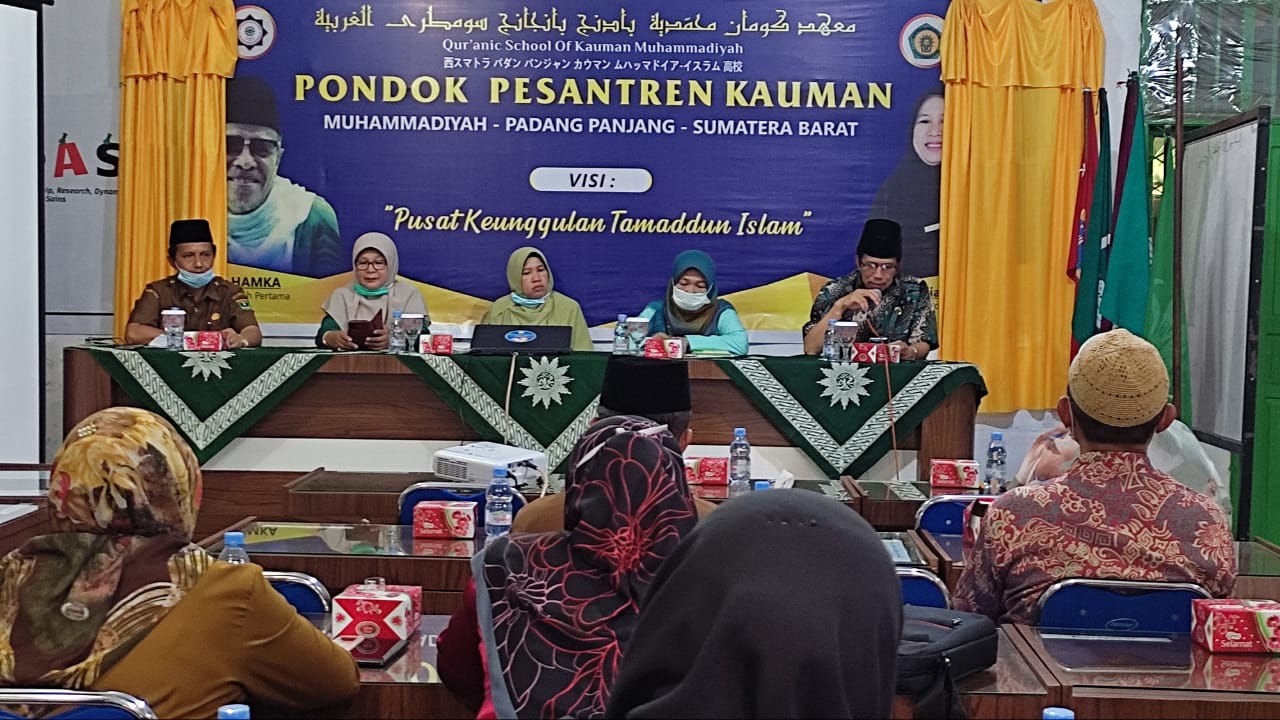 MEJELIS DIKDASMEN PIMPINAN PUSAT MUHAMMADIYAH MENGUATKAN PARA GURU