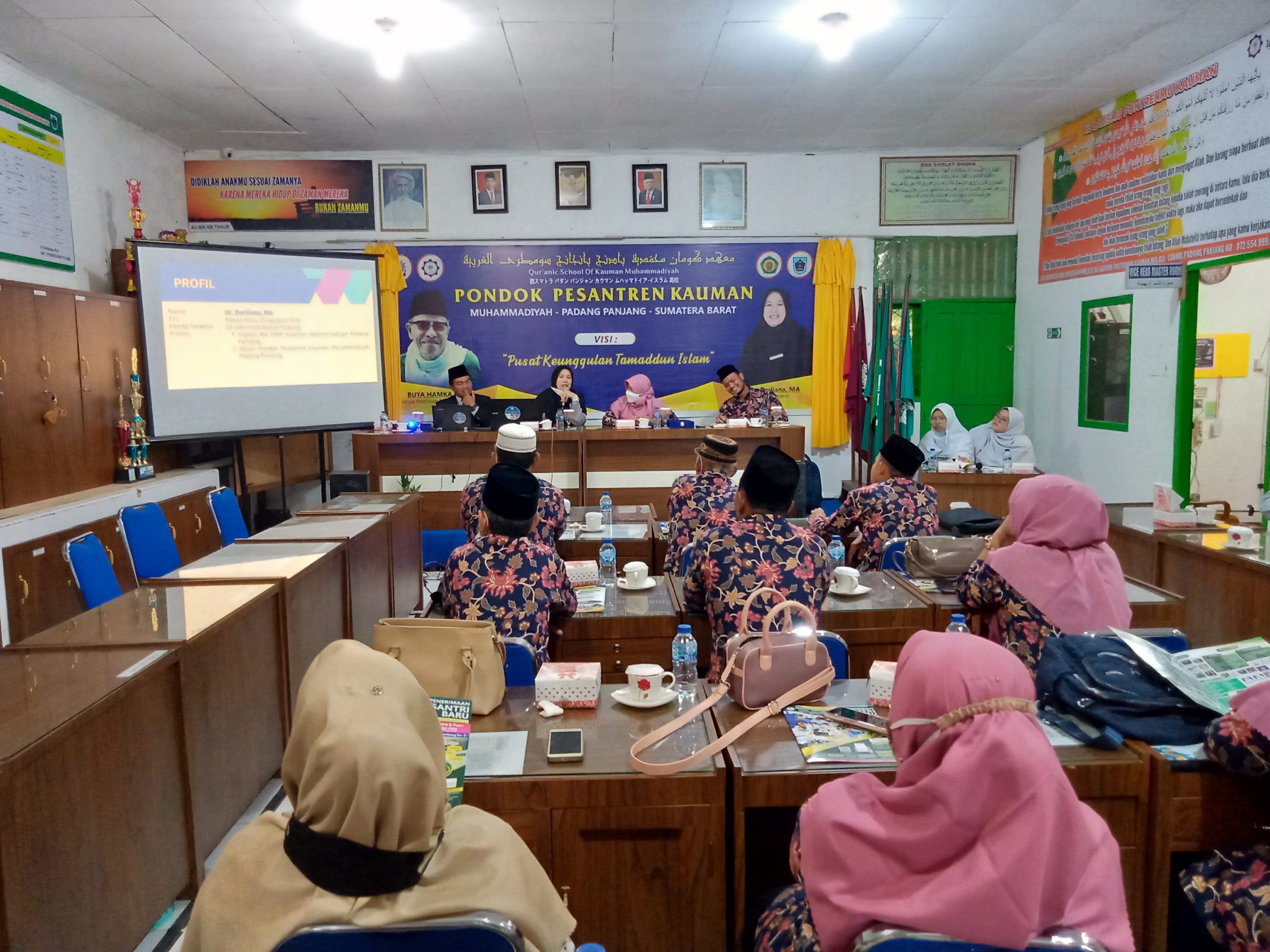 KUNJUNGAN SILATURRAHMI KELOMPOK KERJA KEPALA MADRASAH (K3M) MTS KEC. MANDAU DAN BATHIN SOLAPAN KE KAUMAN MUHAMMADIYAH PADANG PANJANG