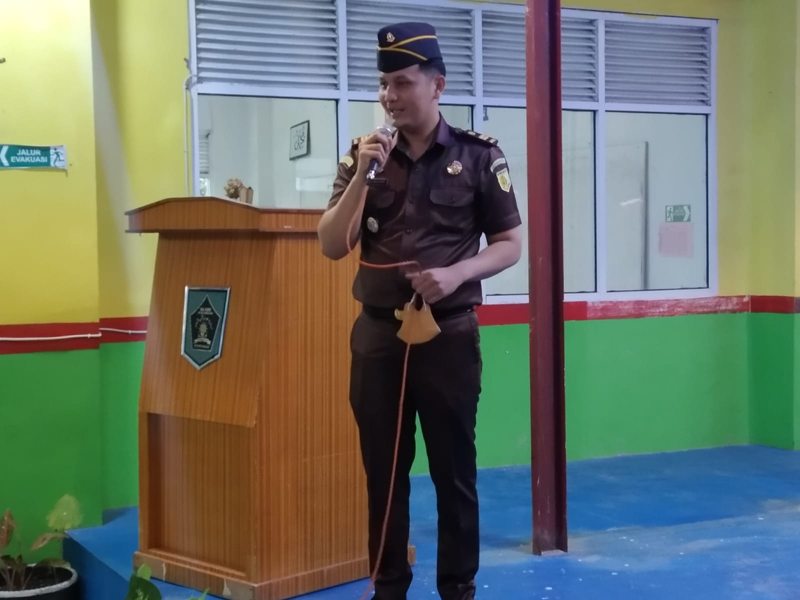 JAKSA MASUK SEKOLAH  – “PELAJAR KUDU MELEK HUKUM”