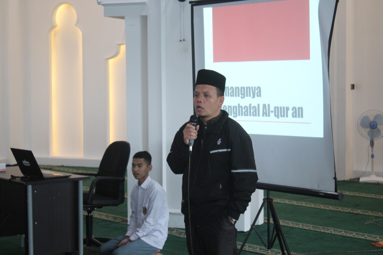 KAUMAN RAIH KEMULIAAN QURAN DENGAN DAURAH ITQAN