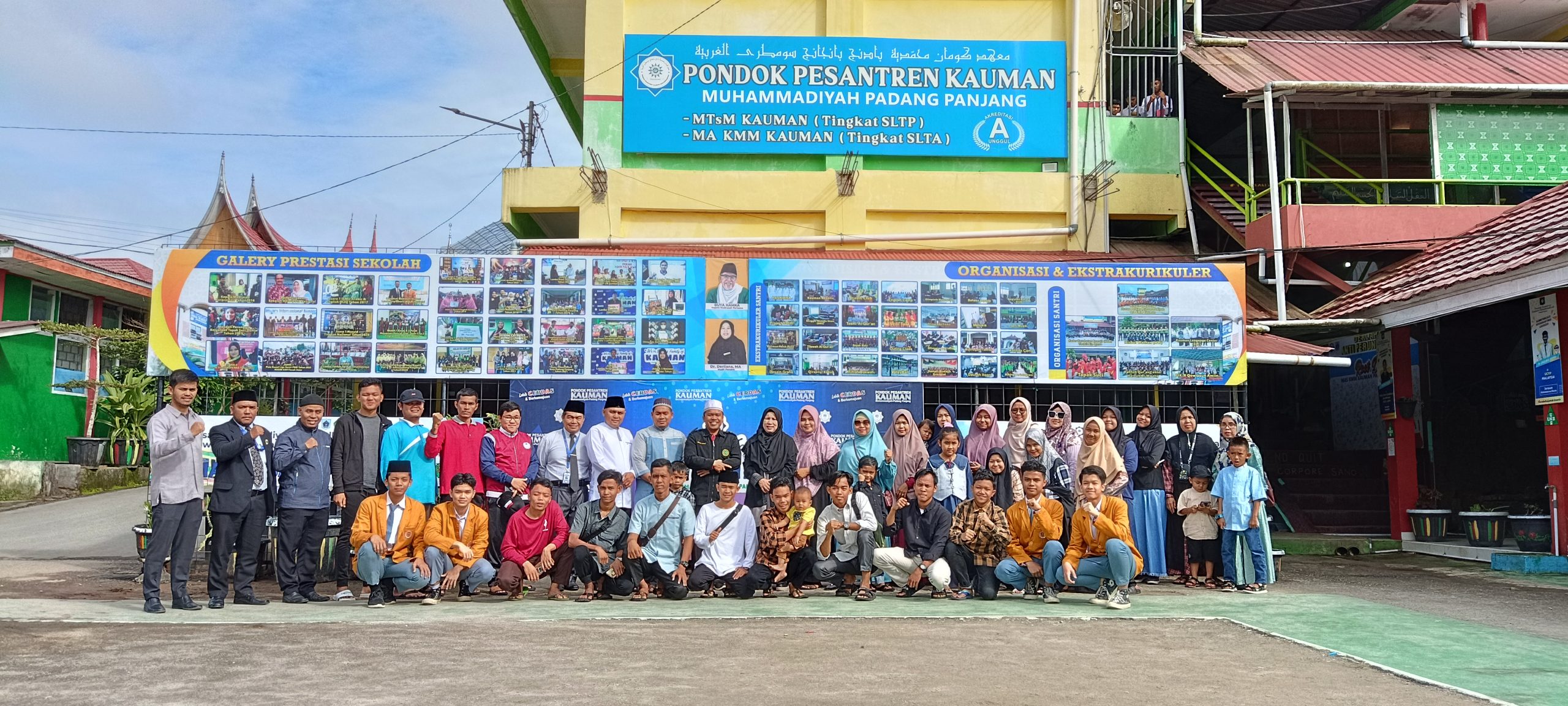 BANGUN SILATURRAHMI, PONPES AL KAHFI BANGUN PURBA ROKAN HULU KUNJUNGI PONTREN KAUMAN