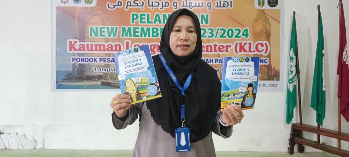 Perkuat Peran Sebagai Role Model Bahasa Asing, Pontren Kauman Luncurkan Buku Pedoman Berbahasa Asing