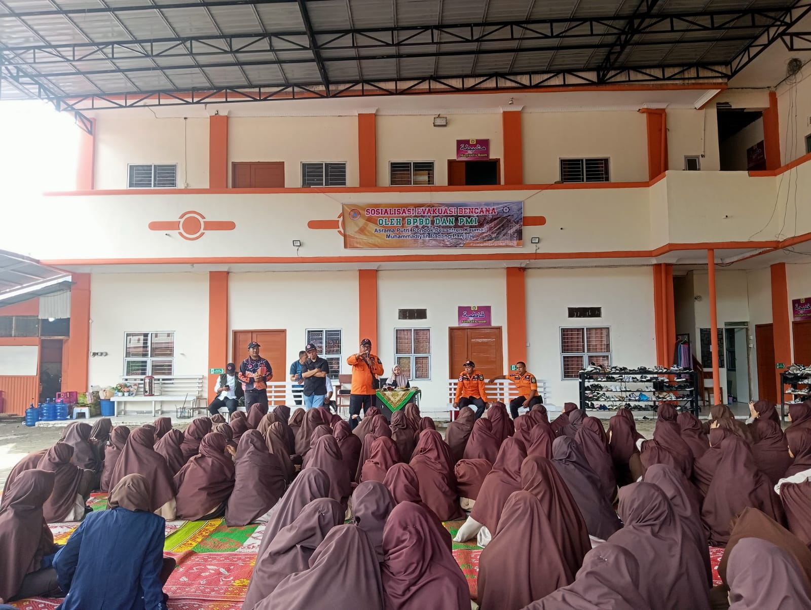 Edukasi Kesiapsiagaan Bencana, Pontren Kauman Bekerjasama dengan BPBD dan PMI