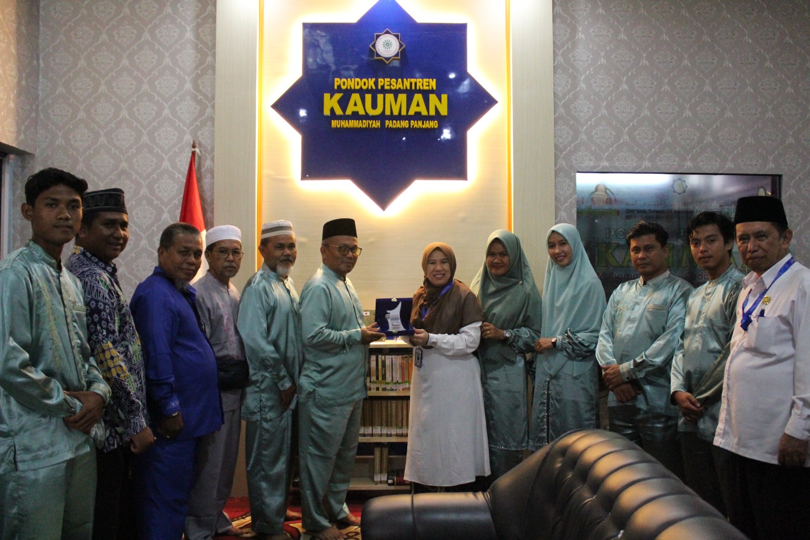 Derliana : Ambilah Semua Ilmunya, Kauman Akan Berlari Kencang