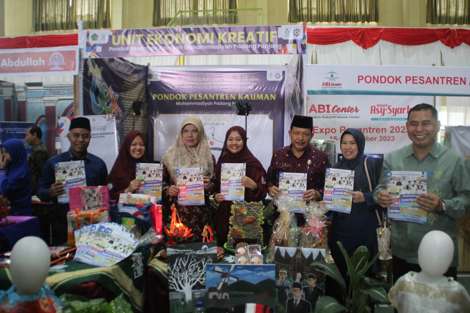 Pontren Kauman Ikut Serta Kemandirian Pesantren Expo 2023 di UIN Bukittinggi