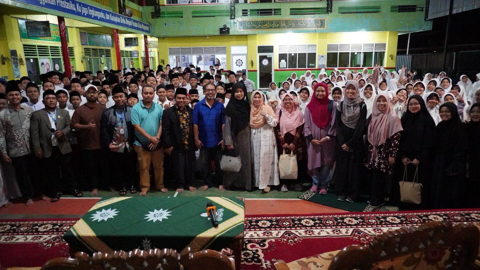 Kunjungi Sekolah Buya HAMKA, Rombongan Jejak Tarbiyah Malaysia Takjub