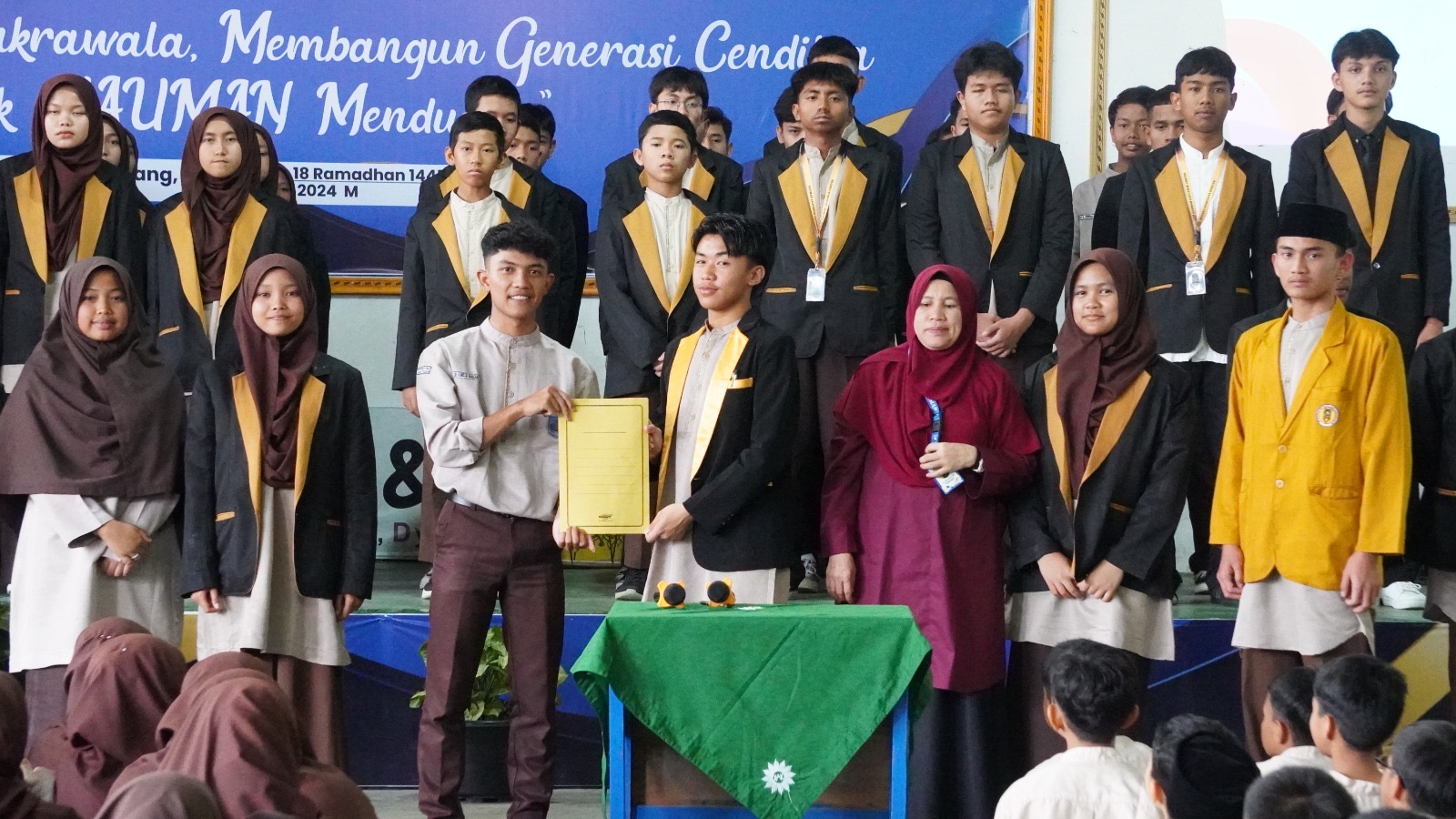 Pelantikan Organisasi Santri Pesantren KAUMAN Muhammadiyah Padang Panjang Periode 2024/2025