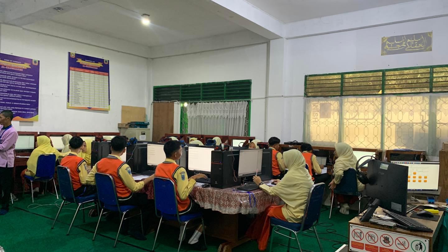 Pesantren KAUMAN Padang Panjang Sukses Antarkan 48 Santri Lolos SPAN PTKIN 2024, Diterima di 14 UIN