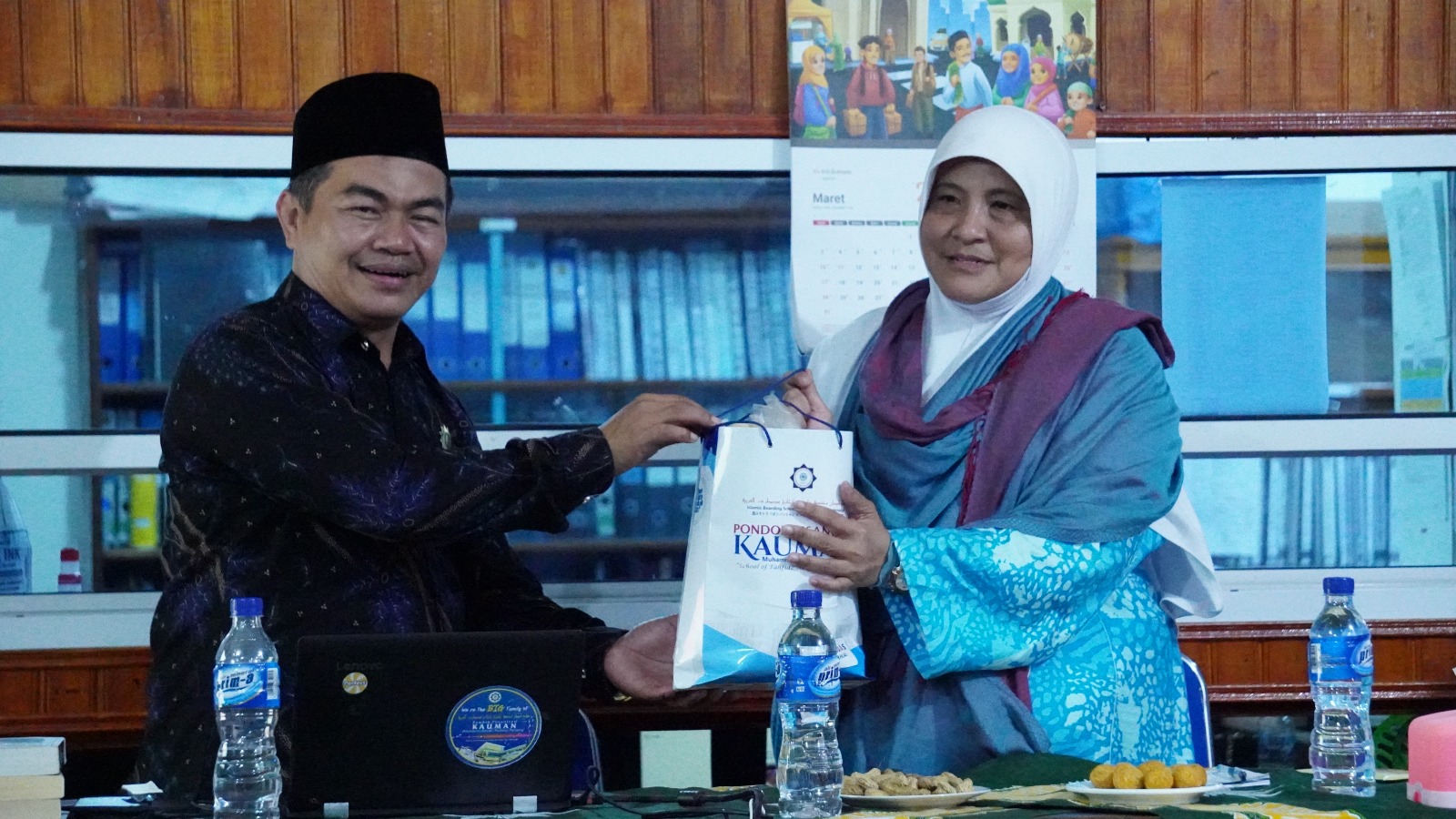 Belajar Ilmu Pesantren dan Buya HAMKA, Jejak Tarbiyah Malaysia Kunjungi Pesantren KAUMAN