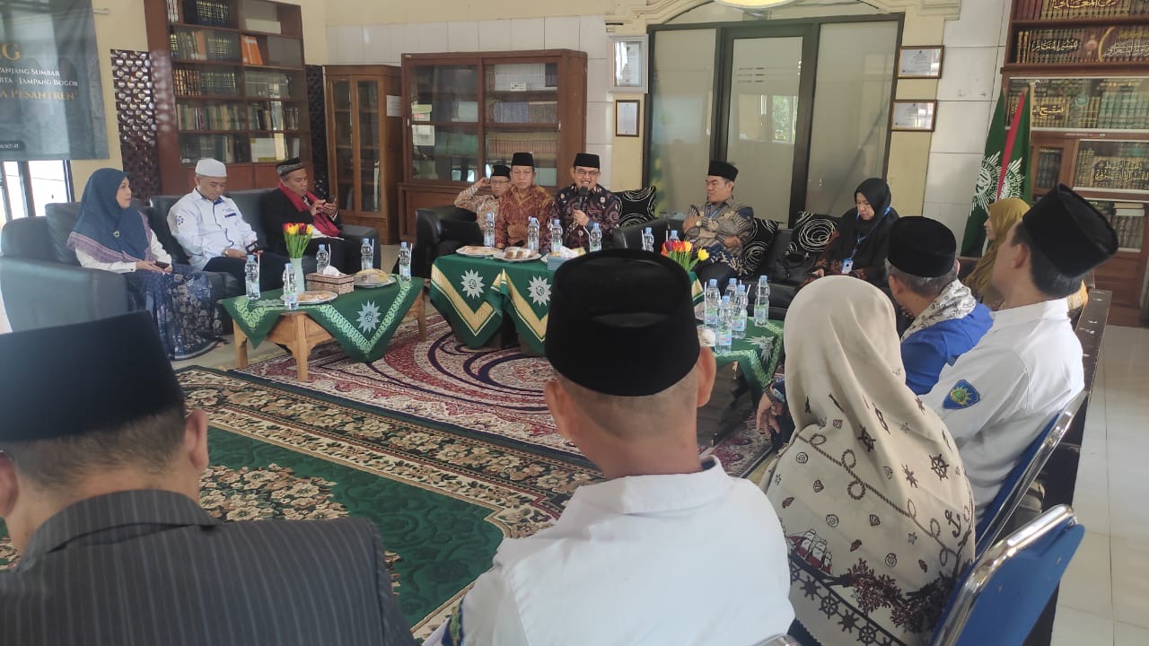 Kolaborasi Pesantren: Kauman Muhammadiyah Padang Panjang Sambangi MBS Ki Bagus Hadikusumo Bogor