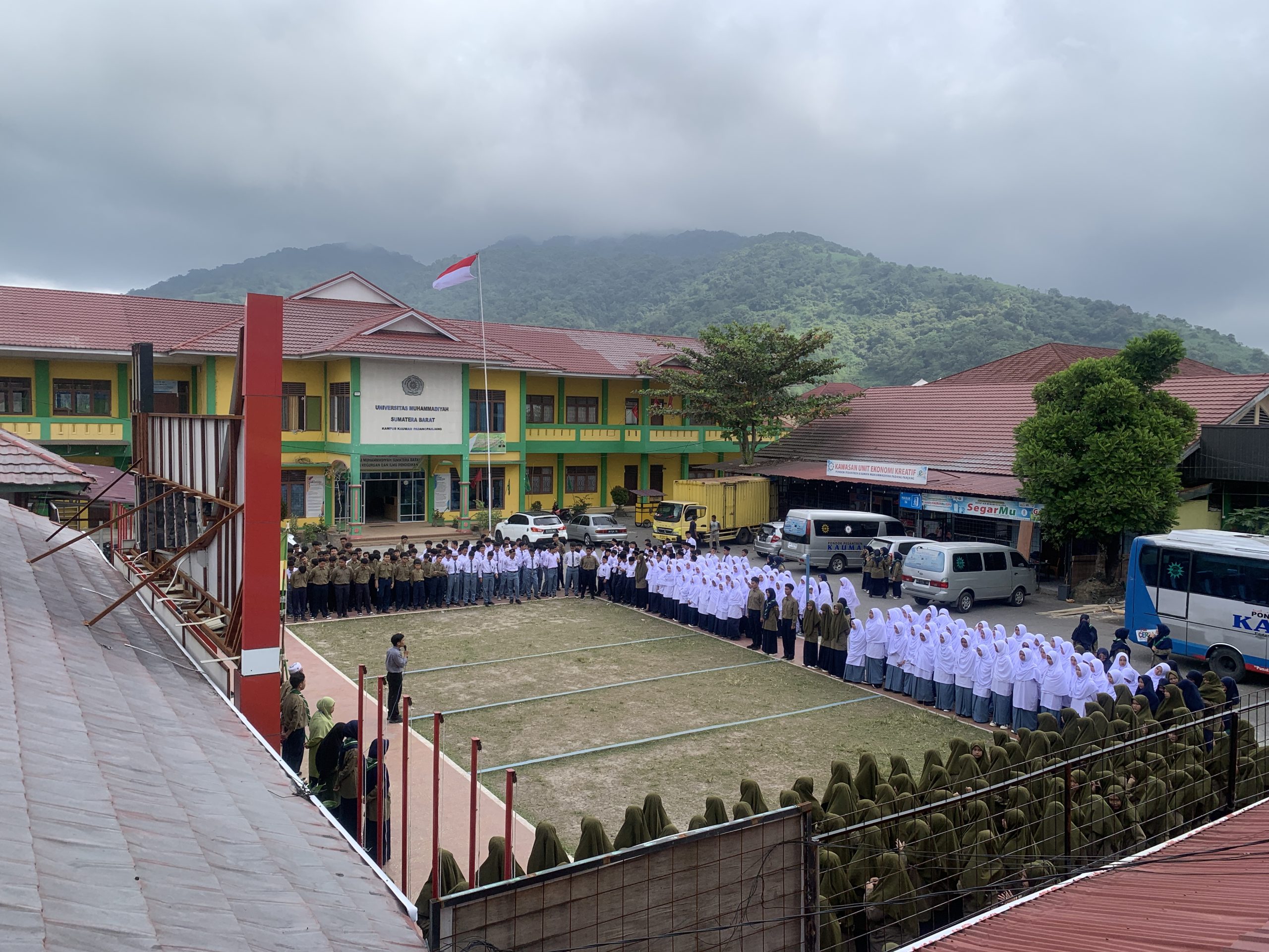 Pembukaan Kegiatan Hizbul Wathan di Pondok Pesantren KAUMAN