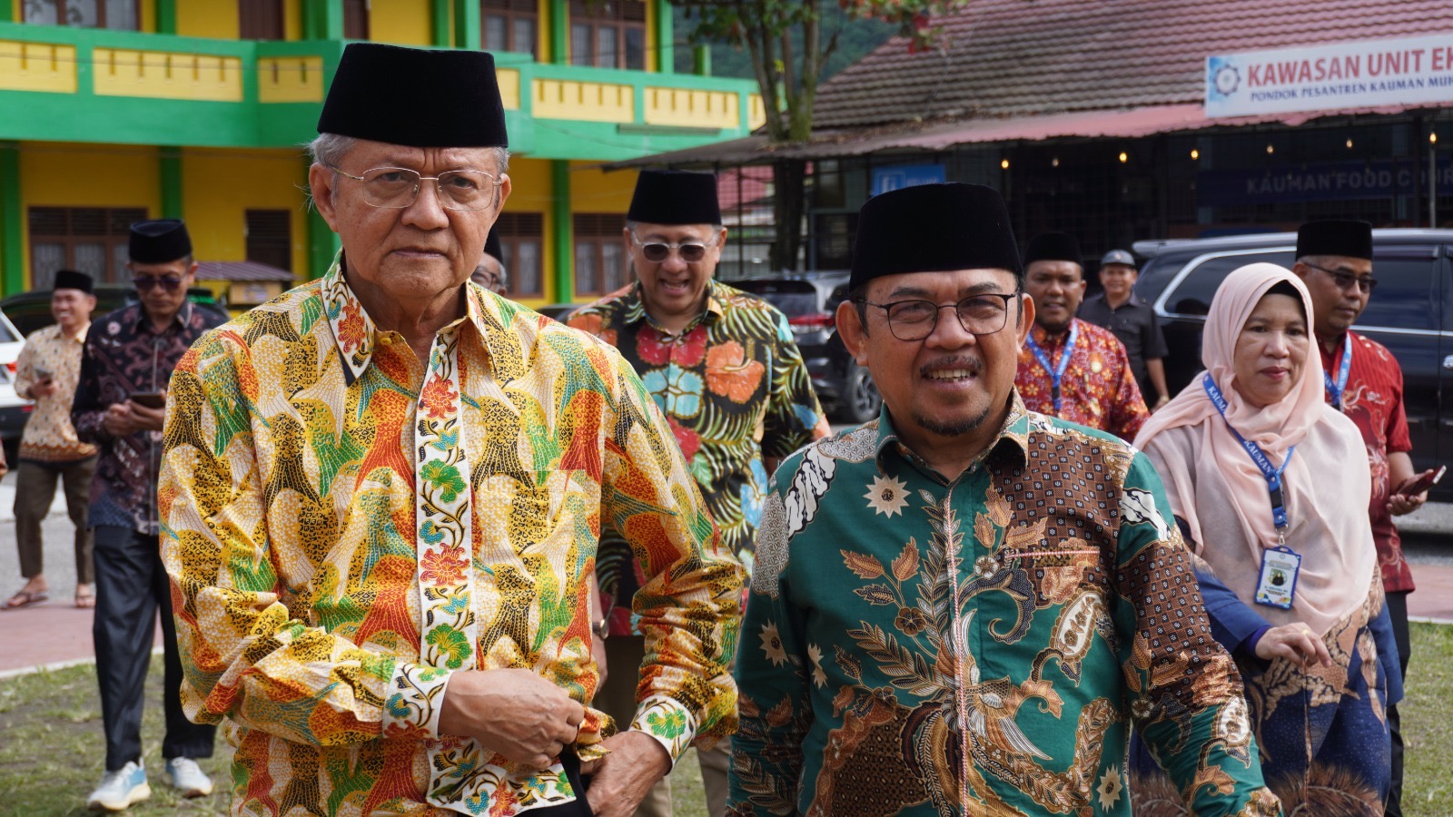 Kunjungan Istimewa PP Muhammadiyah Dr. H. Anwar Abbas ke Pesantren Kauman Muhammadiyah Padang Panjang