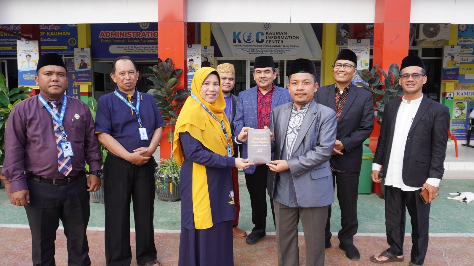 Wisata Dakwah MUI Pusat dari Jakarta ke Pondok Pesantren KAUMAN Muhammadiyah Padang Panjang