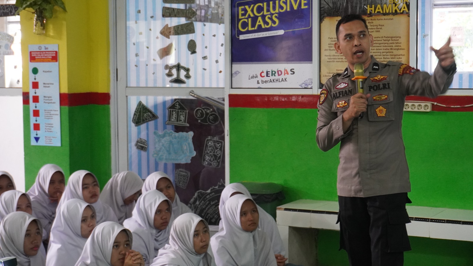 Polresta Padang Panjang Buka Peluang Emas bagi Santri KAUMAN, Ajak Bergabung dengan Kepolisian