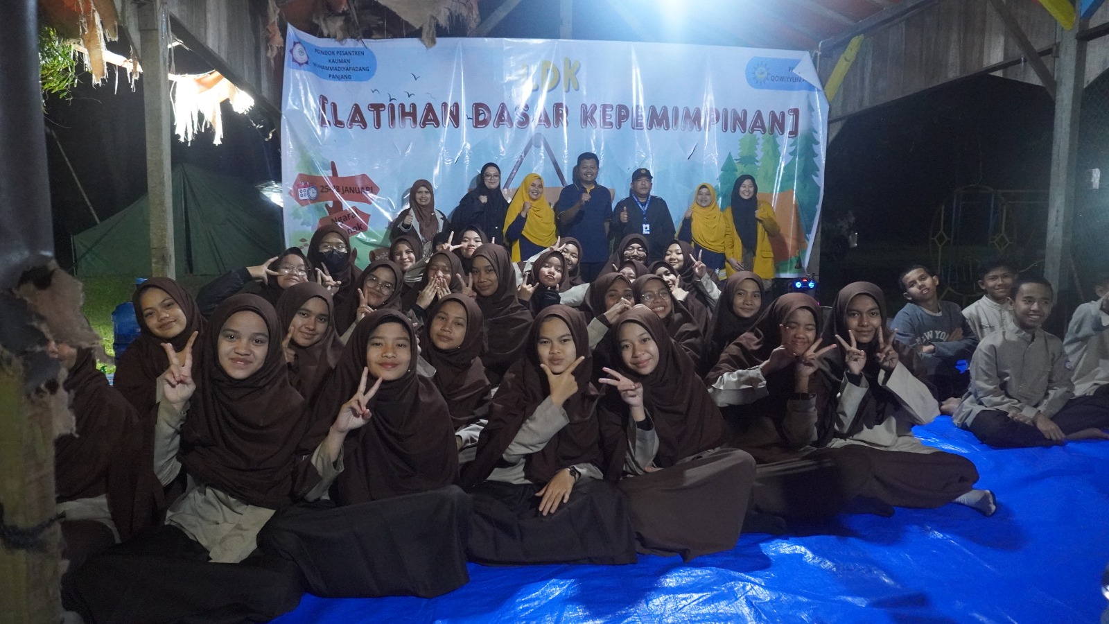 PIK-R Qowiyyun Amiin Pesantren KAUMAN: Tempa Karakter Pemimpin Muda di Ngarai Sianok